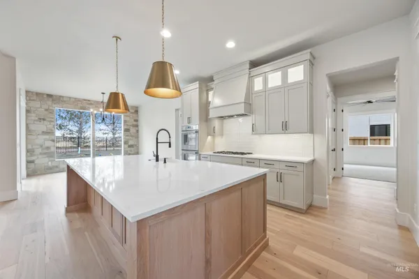 $949,777 | 2599 East Cavern Drive, Meridian, ID 83642