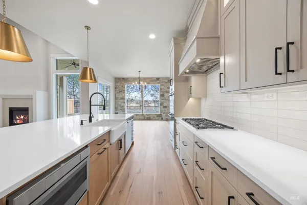 $949,777 | 2599 East Cavern Drive, Meridian, ID 83642