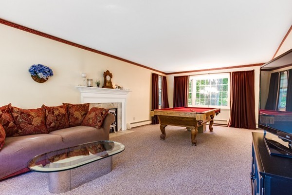 79 Barry Road Worcester, MA 01609 - Photo 14 of 30 Gallery Image 14