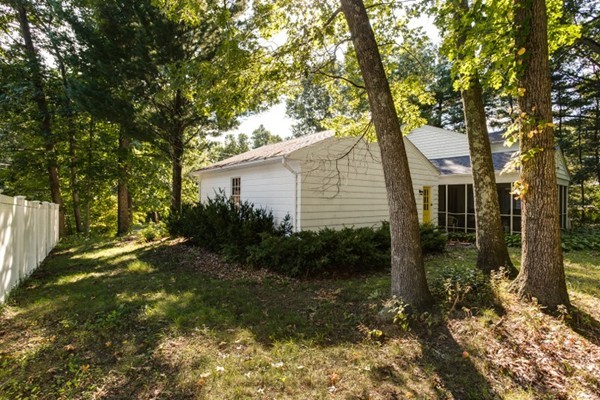 79 Barry Road Worcester, MA 01609 - Photo 30 of 30 Gallery Image 30