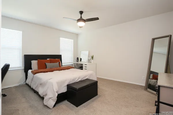 $1,795 | 1153 Barn Swallow Way, San Antonio, TX 78253