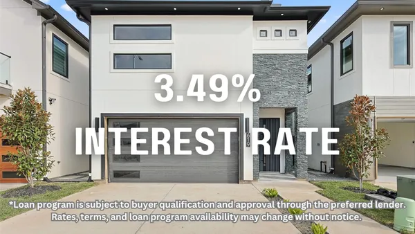 a sign broad on the side of a building