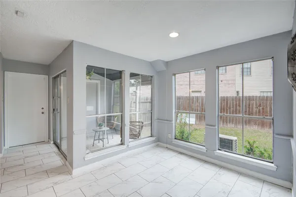 $299,000 | 10603 Mills Circle, Houston, TX 77070