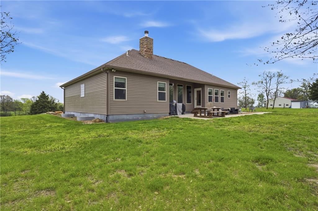 5317 Afek Road Higginsville, MO 64037 - Photo 11 of 48