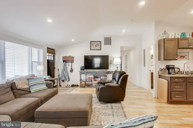 $475,000 | 8238 WB&A Road, Severn, MD 21144