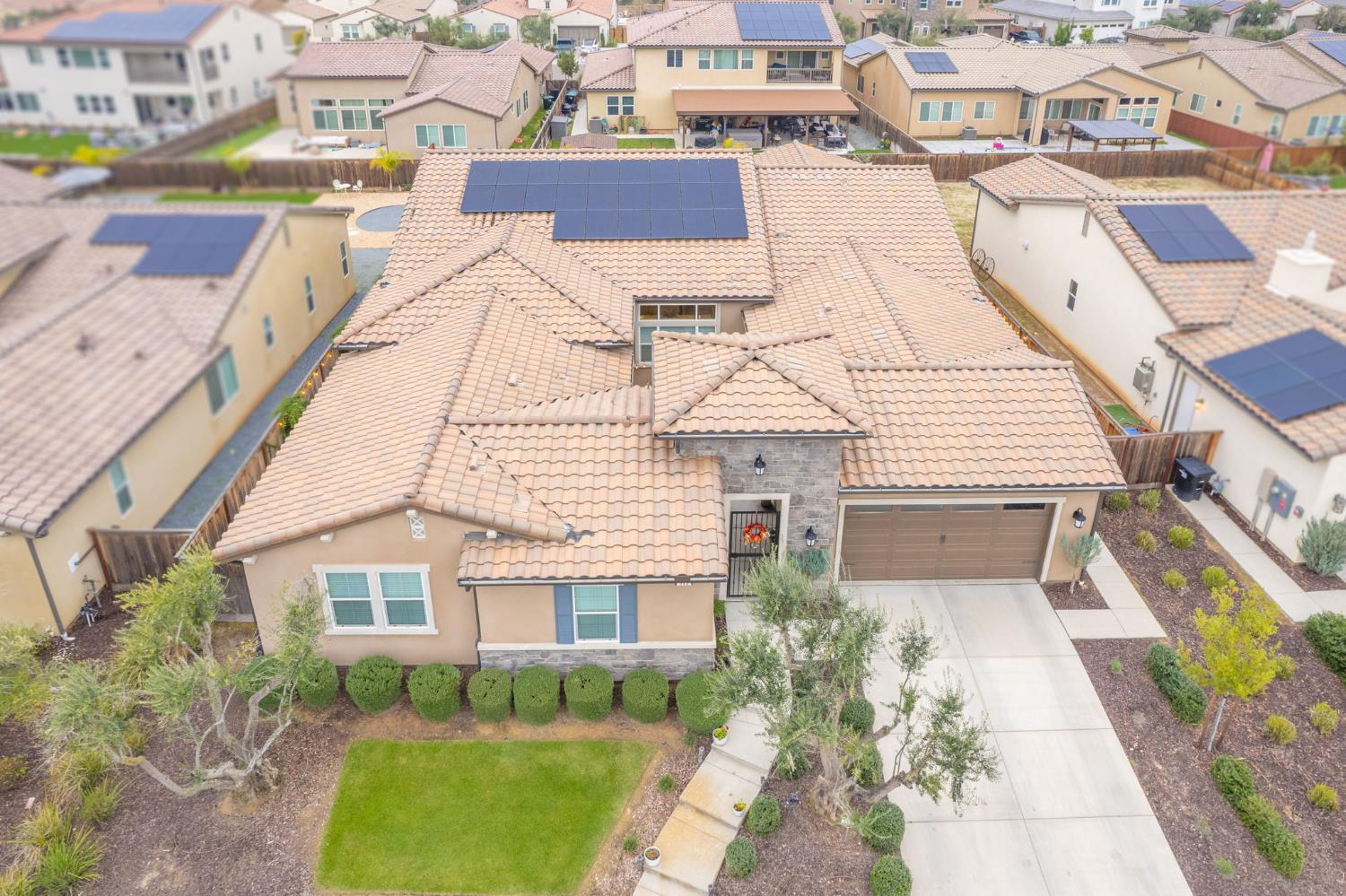 993 Ridgeline Road Madera, CA 93636 - Photo 5 of 84