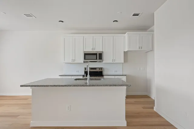 $2,099 | 2600 Gattis School Road, Unit 1203, Round Rock, TX 78664