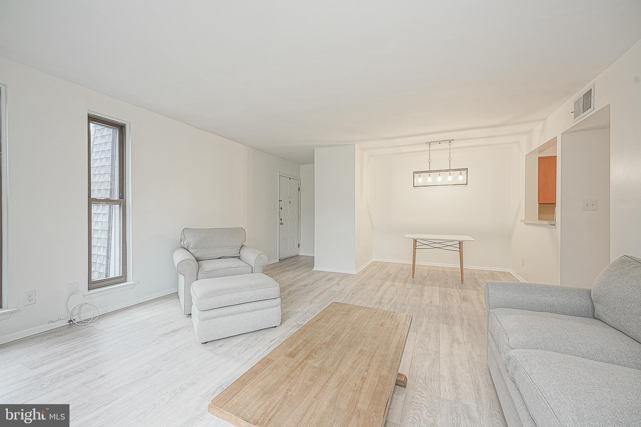 25 South Church Road, Unit 58 Maple Shade, NJ 08052 - Photo 5 of 18 Open Living Area