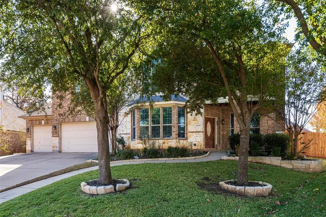 $499,900 | 2410 Honey Drive, Arlington, TX 76001