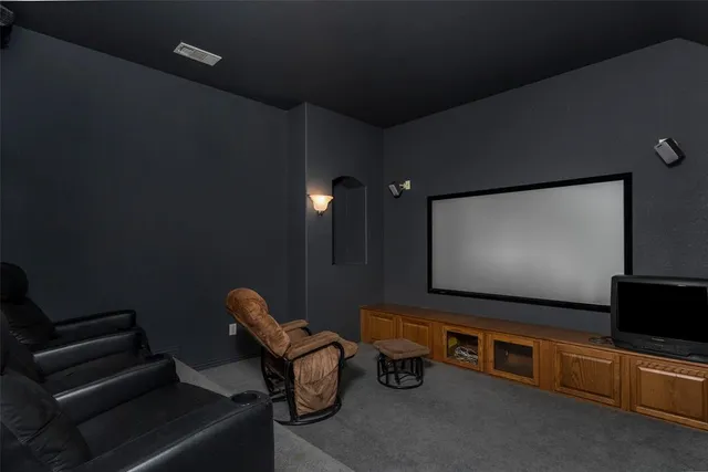 $499,900 | 2410 Honey Drive, Arlington, TX 76001