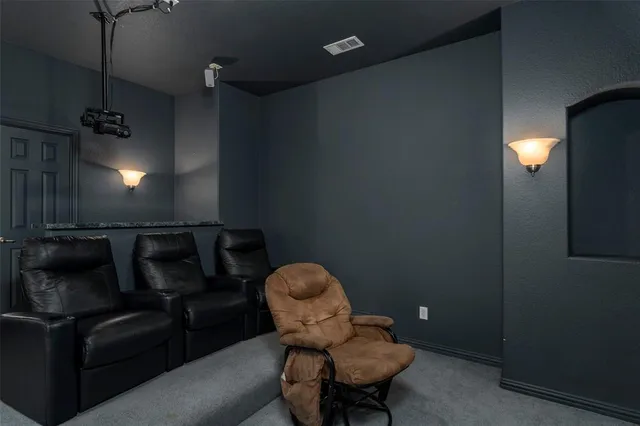 $499,900 | 2410 Honey Drive, Arlington, TX 76001