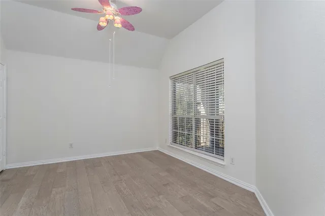 $499,900 | 2410 Honey Drive, Arlington, TX 76001