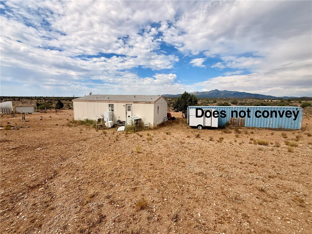 11001 East Blake Ranch Road Kingman, AZ 86401 - Photo 25 of 35