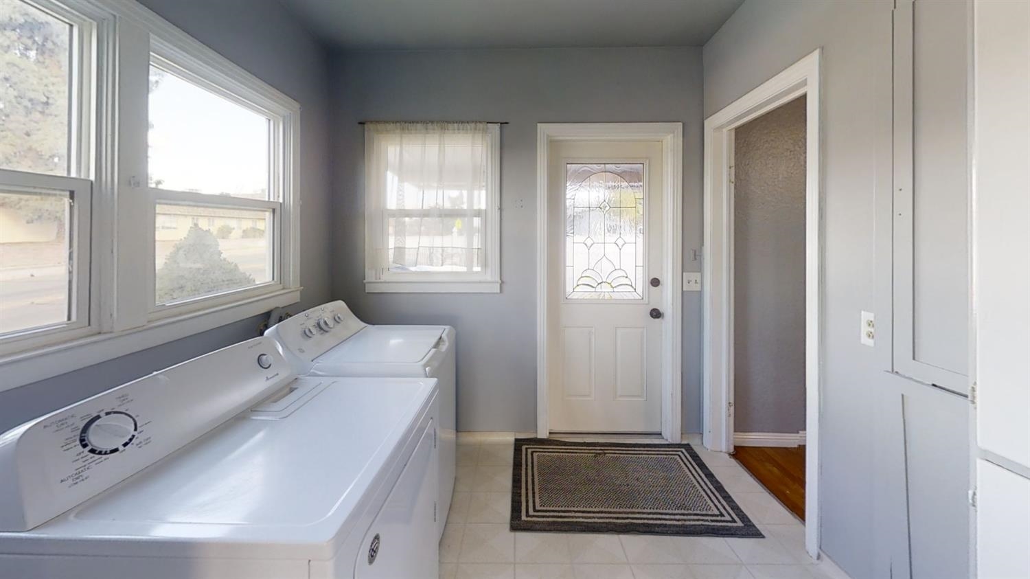 920 South Reed Avenue Reedley, CA 93654 - Photo 12 of 27 Gallery Image 12