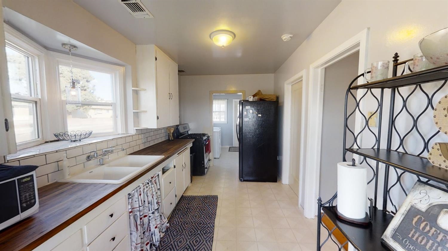 920 South Reed Avenue Reedley, CA 93654 - Photo 9 of 27 Gallery Image 9