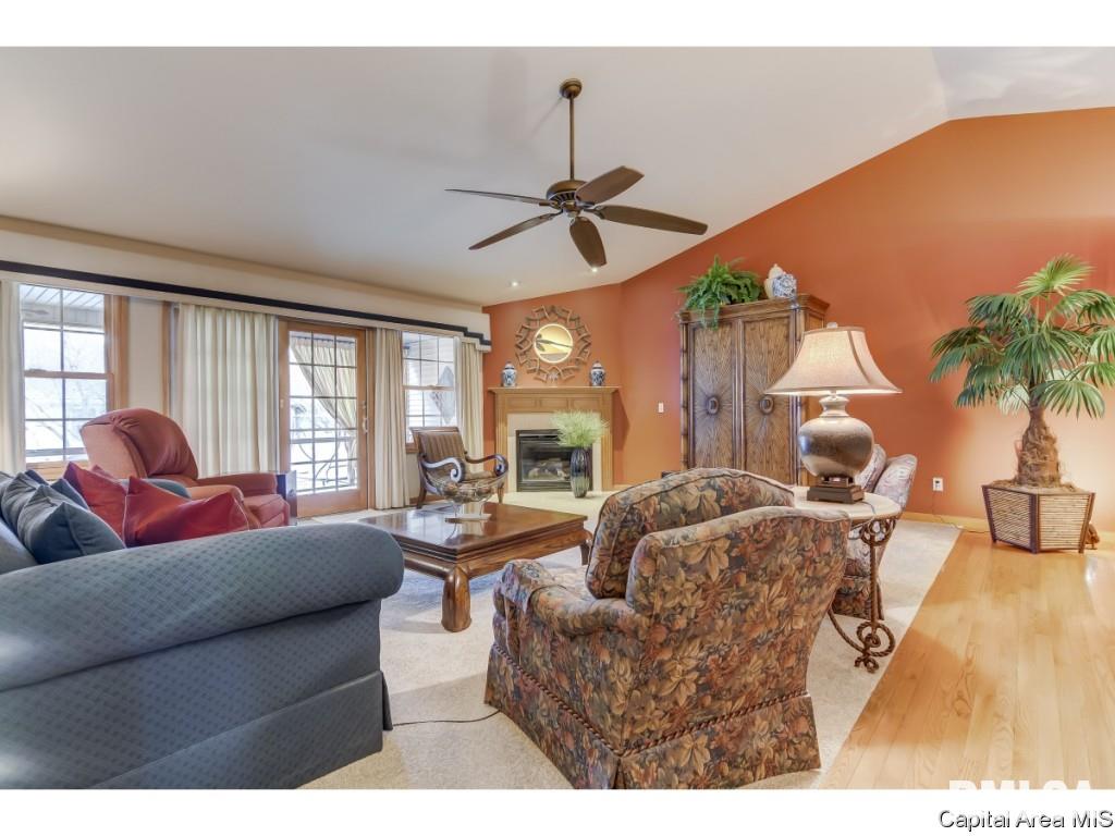 7104 Preston Drive Springfield, IL 62711 - Photo 15 of 35