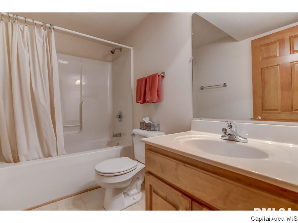 7104 Preston Drive Springfield, IL 62711 - Photo 29 of 35