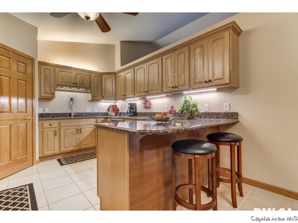 7104 Preston Drive Springfield, IL 62711 - Photo 8 of 35
