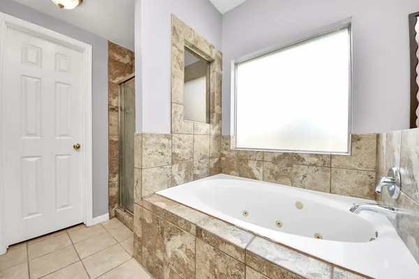 $2,650 | 3526 Spruce Needle Drive, Houston, TX 77082