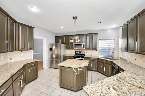 $2,650 | 3526 Spruce Needle Drive, Houston, TX 77082