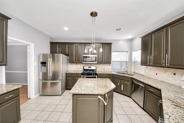 $2,650 | 3526 Spruce Needle Drive, Houston, TX 77082