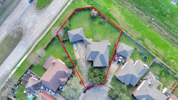 $2,650 | 3526 Spruce Needle Drive, Houston, TX 77082