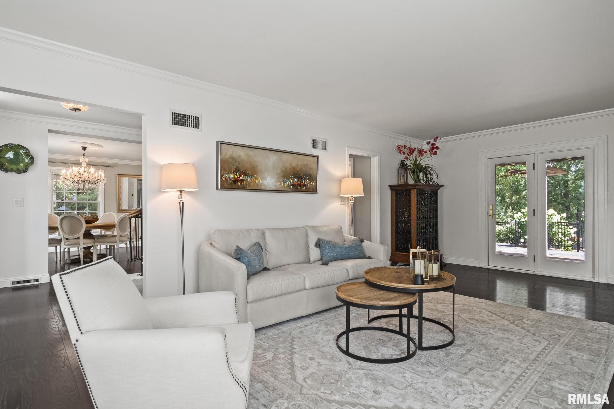 2000 Greenbriar Road Springfield, IL 62704 - Photo 13 of 49