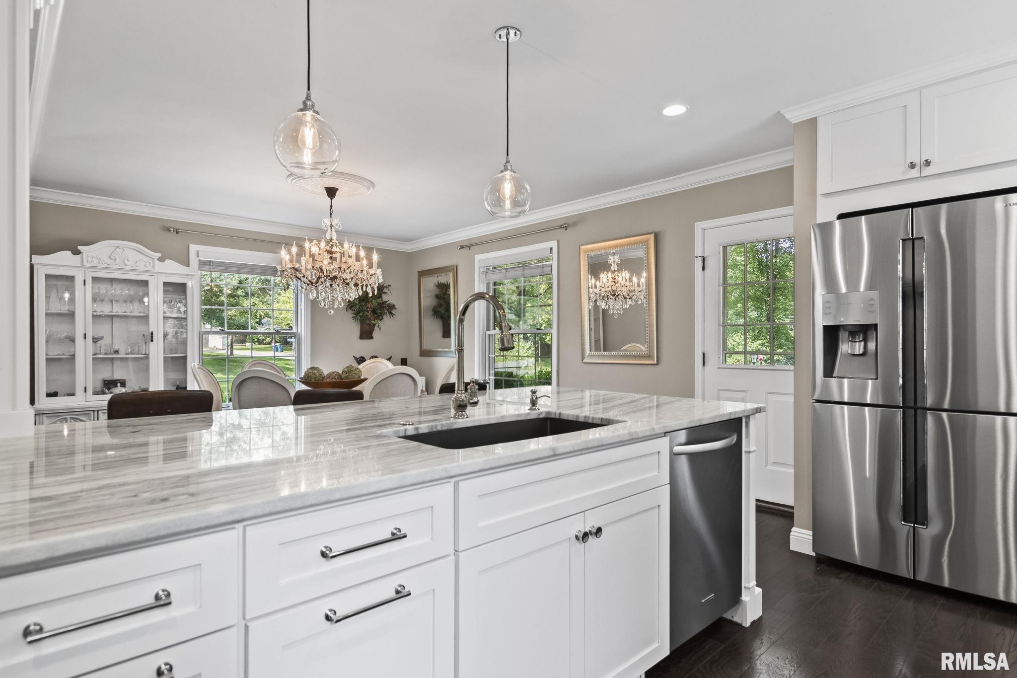 2000 Greenbriar Road Springfield, IL 62704 - Photo 23 of 49