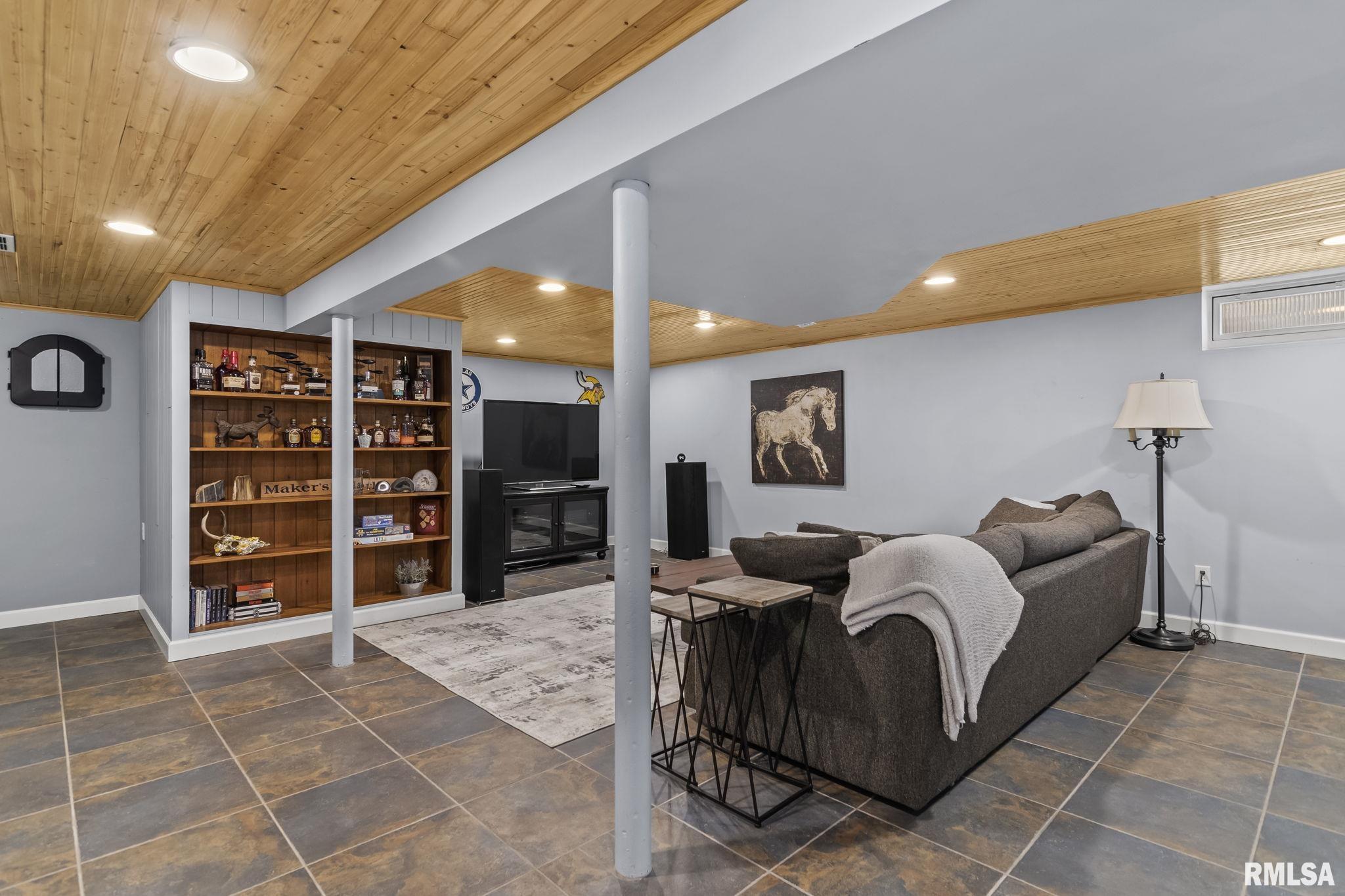 2000 Greenbriar Road Springfield, IL 62704 - Photo 39 of 49