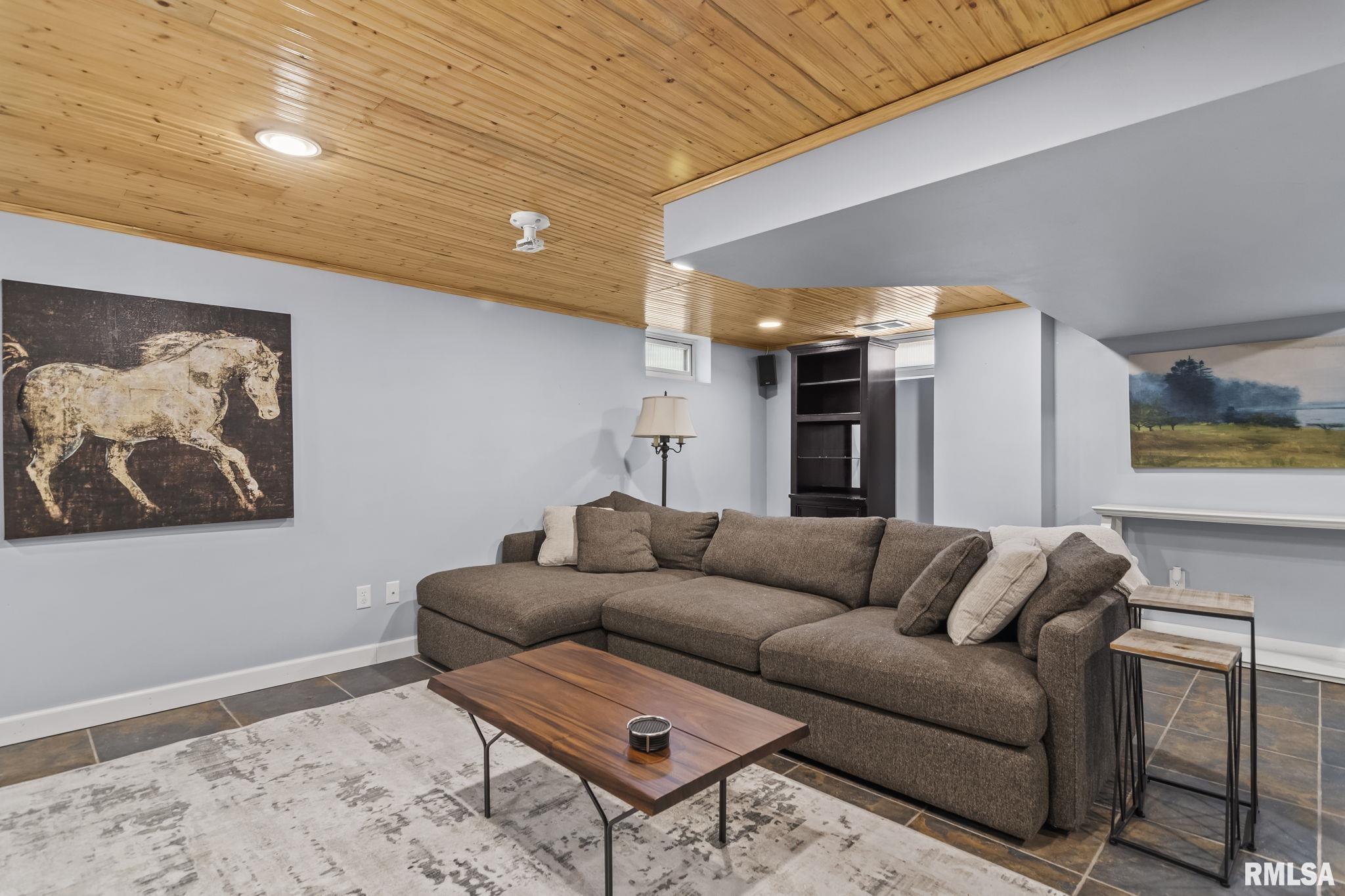 2000 Greenbriar Road Springfield, IL 62704 - Photo 40 of 49