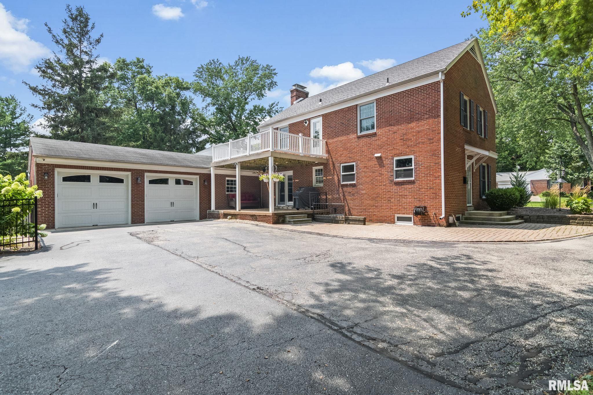 2000 Greenbriar Road Springfield, IL 62704 - Photo 6 of 49