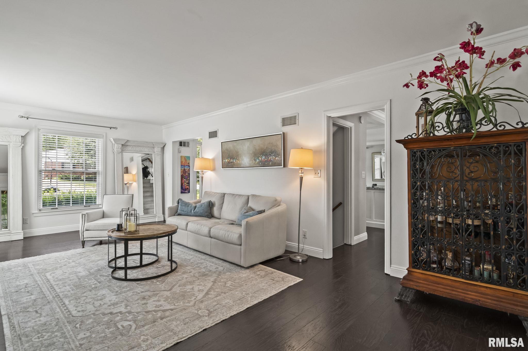 2000 Greenbriar Road Springfield, IL 62704 - Photo 10 of 49