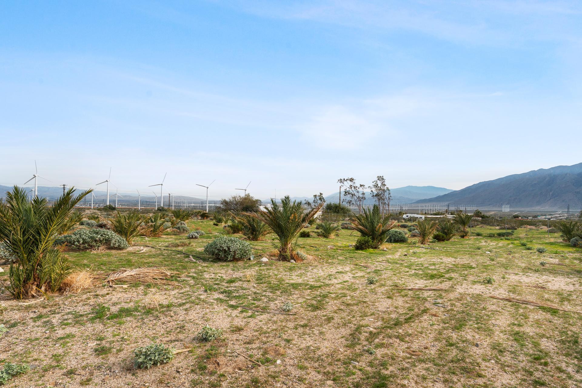 668040015 Hilltop Road Whitewater, CA 92282 - Photo 27 of 31 whitewater-9