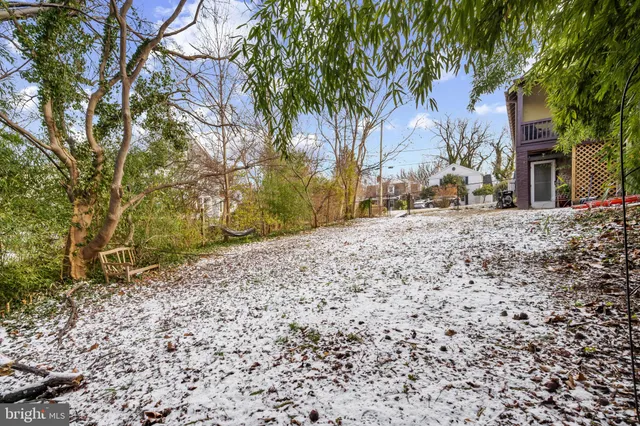 $1,400,000 | 5521 Charles Street, Bethesda, MD 20814