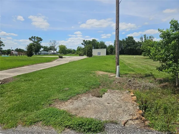 $70,000 | 584 West Friesen Road, Lake Charles, LA 70607