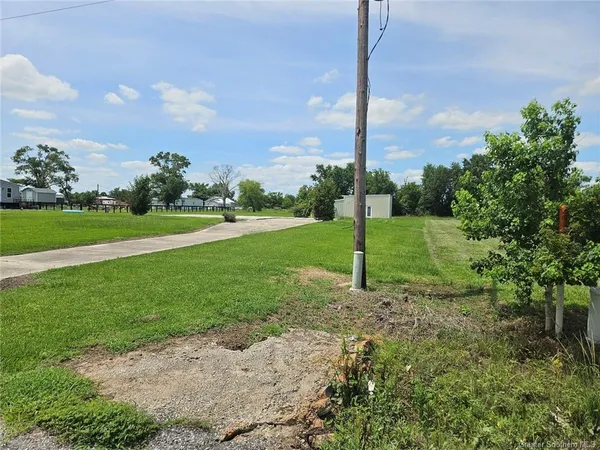 $70,000 | 584 West Friesen Road, Lake Charles, LA 70607