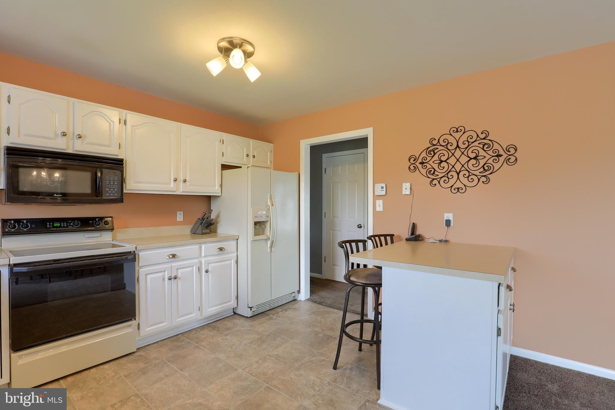 1828 Hossler Road Manheim, PA 17545 - Photo 11 of 38