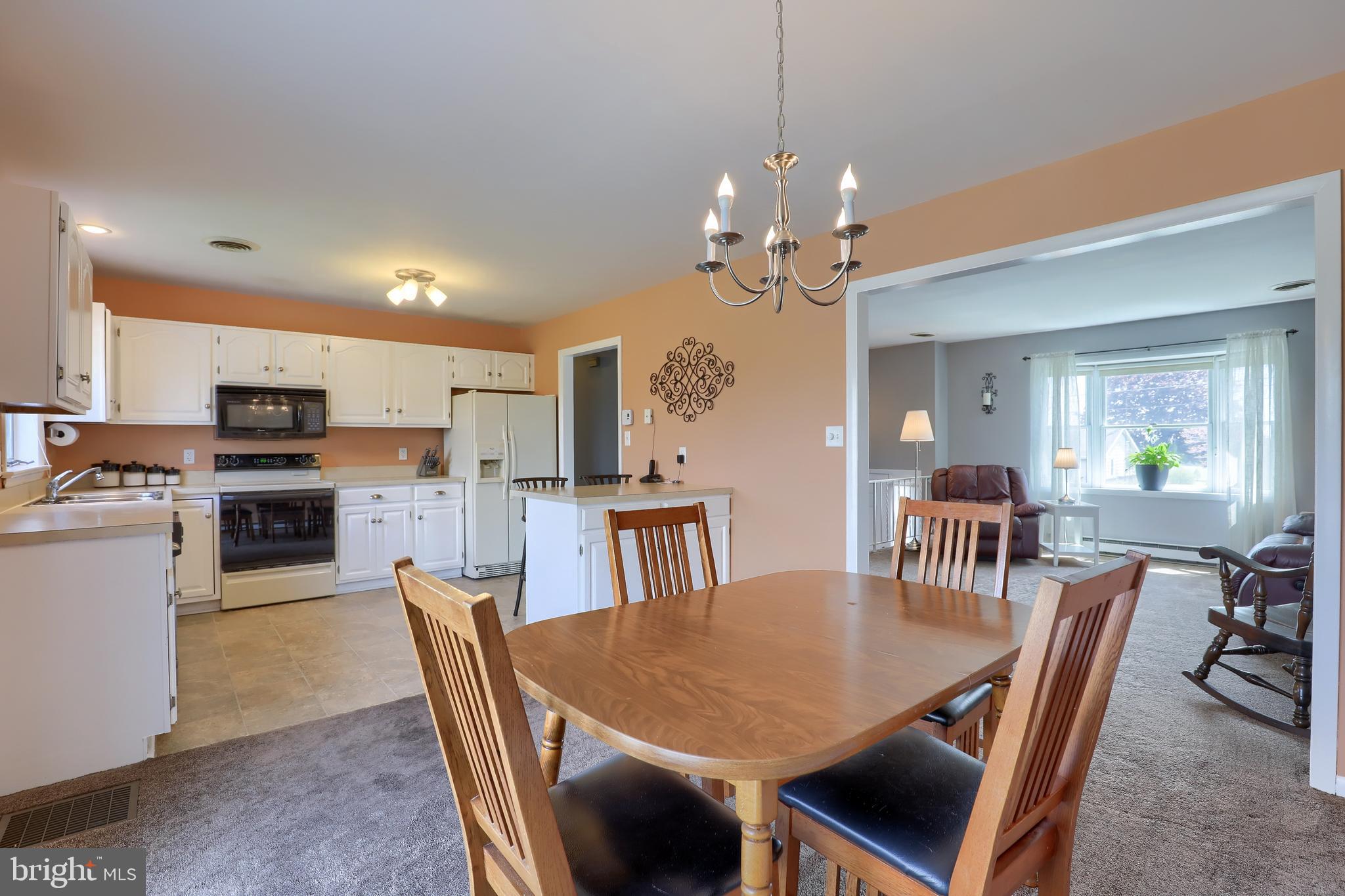 1828 Hossler Road Manheim, PA 17545 - Photo 14 of 38