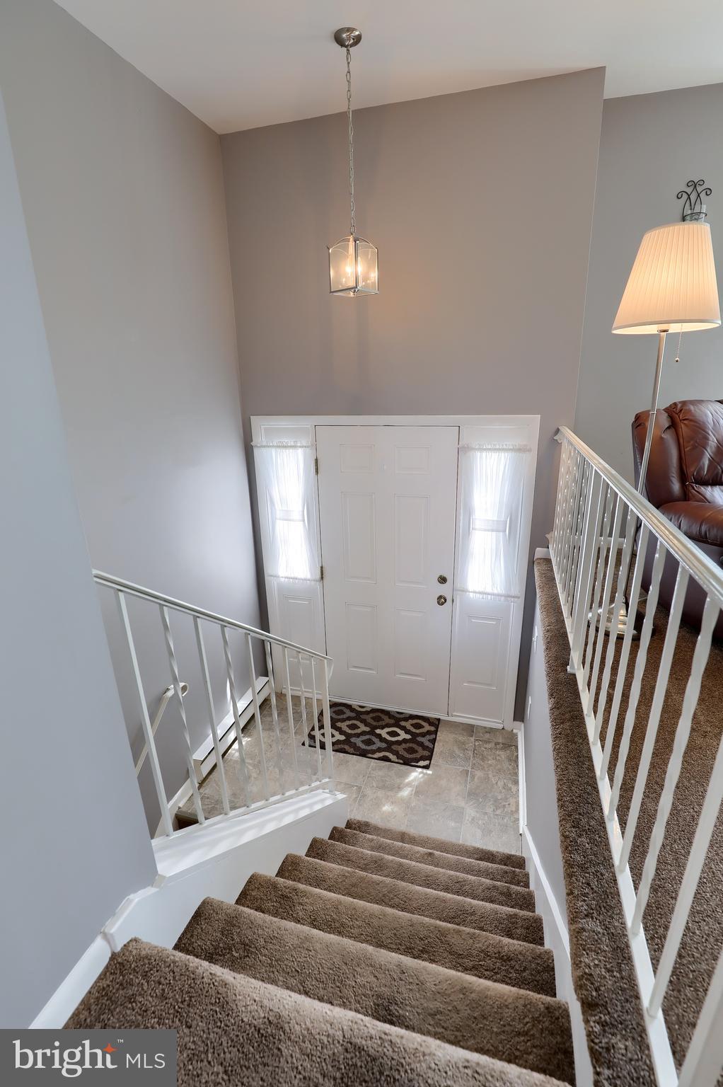 1828 Hossler Road Manheim, PA 17545 - Photo 5 of 38