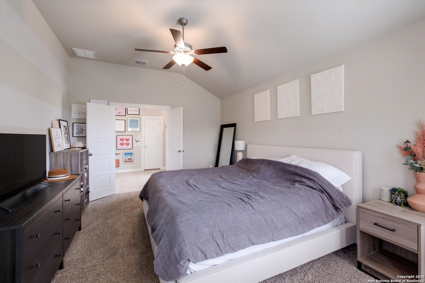 7060 Rimwood Street Live Oak, TX 78233 - Photo 15 of 26