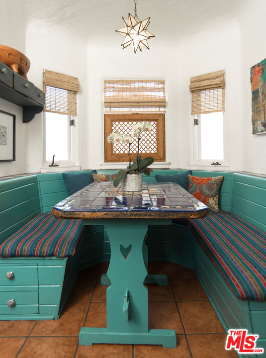 1853 West Kenneth Road Glendale, CA 91201 - Photo 13 of 47 Gallery Image 13