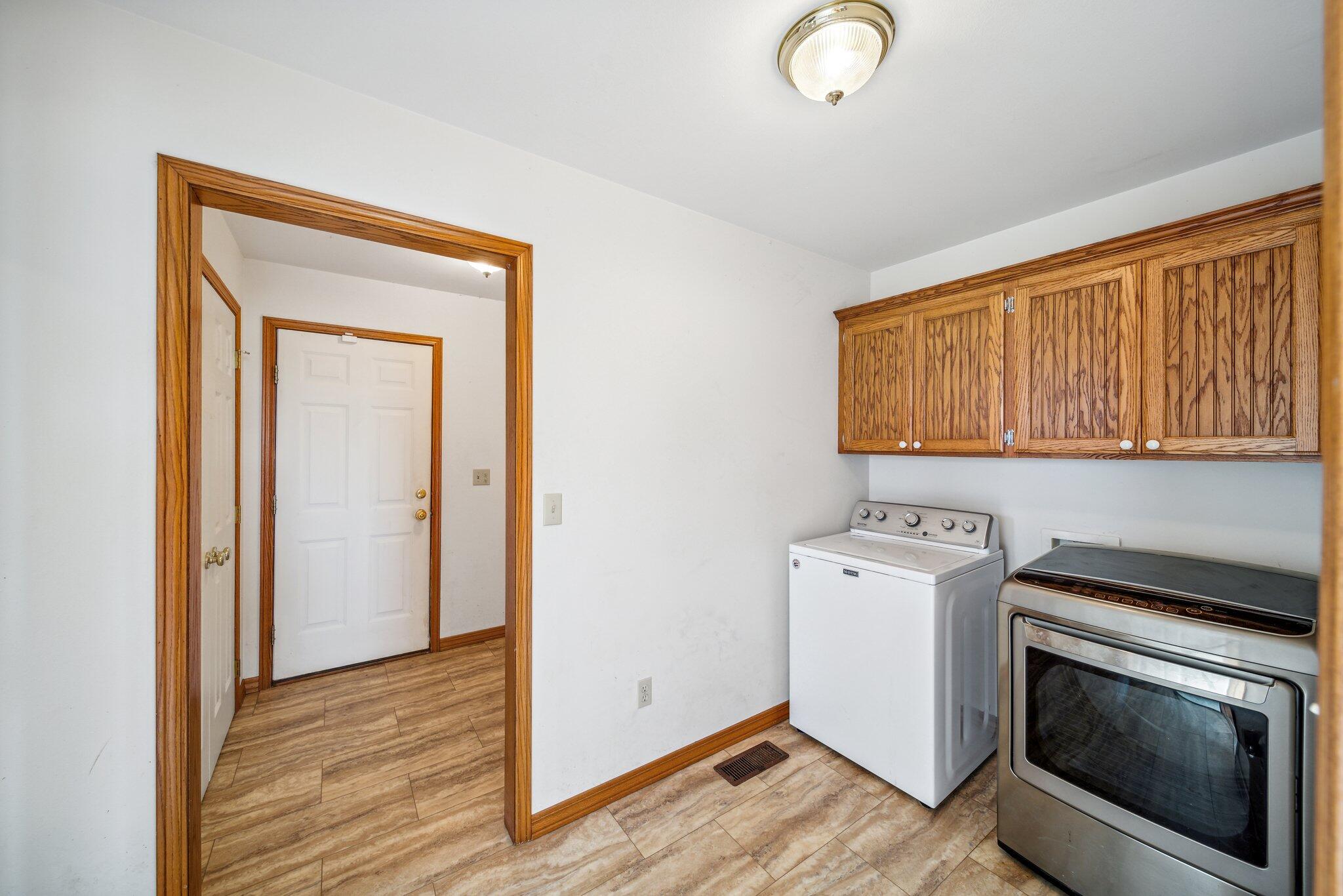 440450 East 180 Road Bluejacket, OK 74333 - Photo 22 of 38 Laundry Room