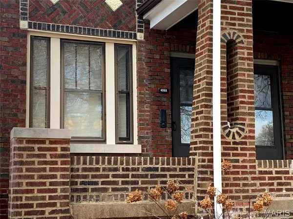 $995 | 4968 Eichelberger Street, St. Louis, MO 63109