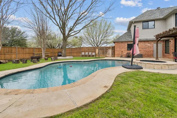 $649,999 | 3800 Deer Forest Drive, Denton, TX 76208