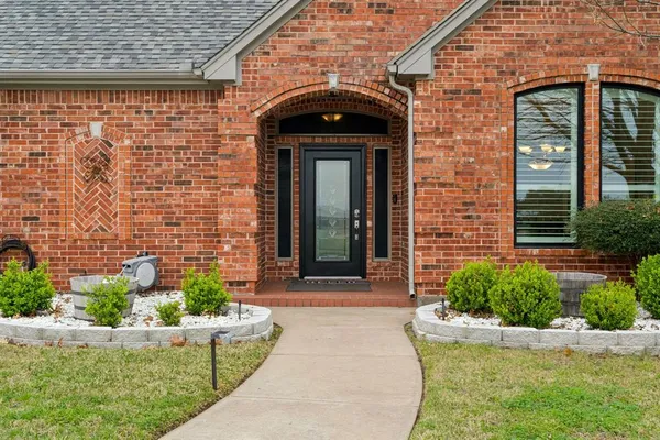 $649,999 | 3800 Deer Forest Drive, Denton, TX 76208