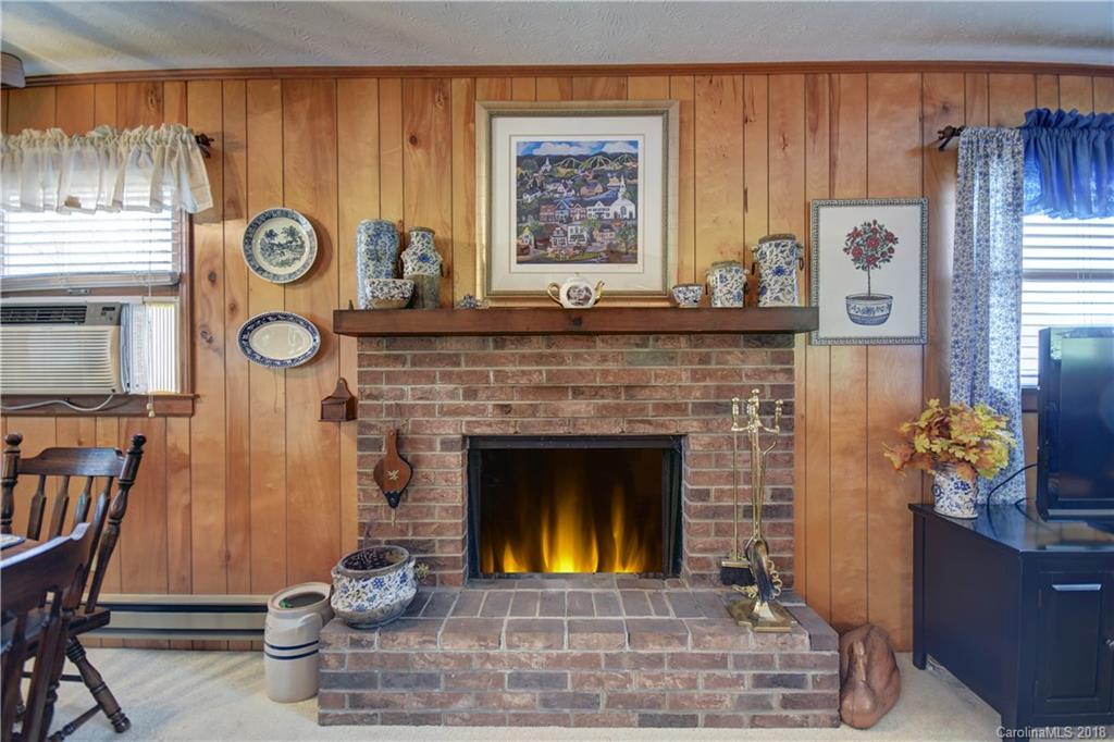 186 Raven Ridge Maggie Valley, NC 28751 - Photo 16 of 36