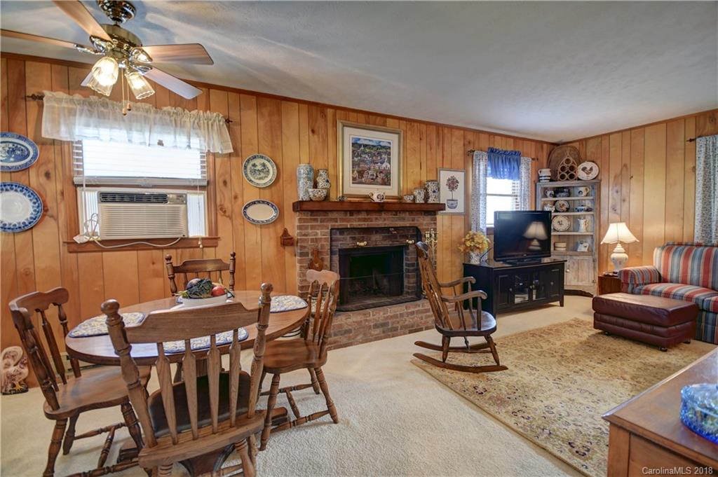 186 Raven Ridge Maggie Valley, NC 28751 - Photo 17 of 36