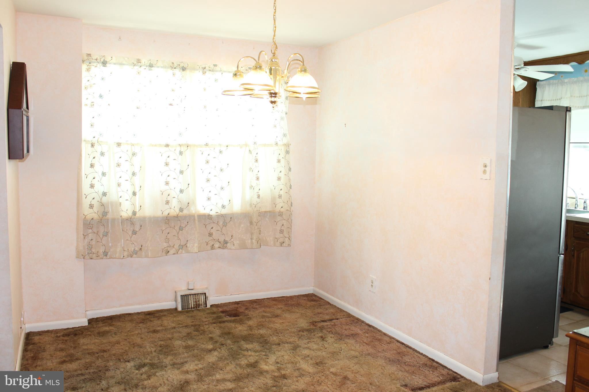 9914 Medway Road Philadelphia, PA 19115 - Photo 13 of 27 Dining room