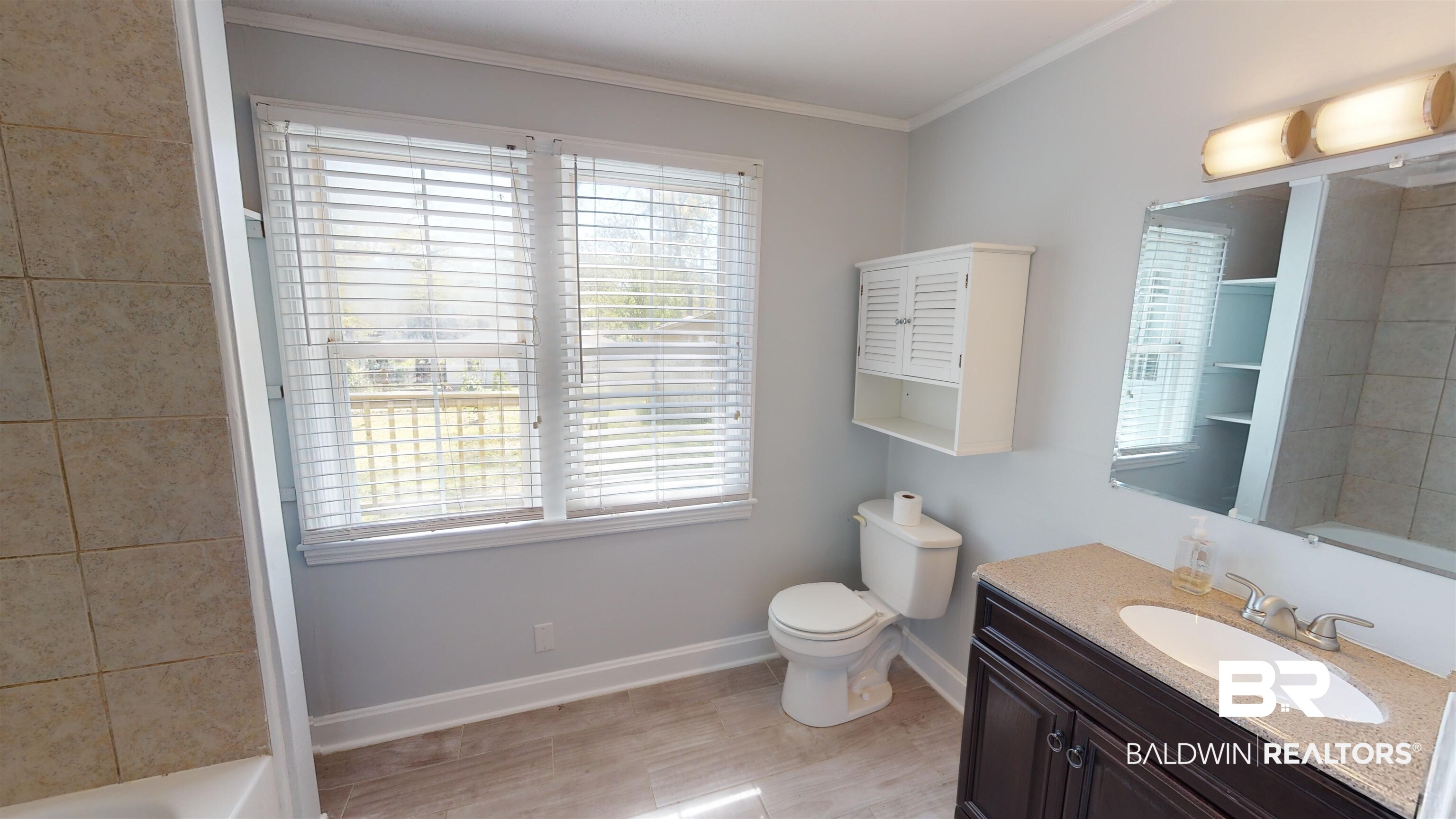 5209 Pineview Lane Mobile, AL 36608 - Photo 12 of 18 Gallery Image 12