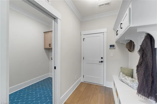 $869,497 | 1335 Maple Chase Lane, Winston-Salem, NC 27106